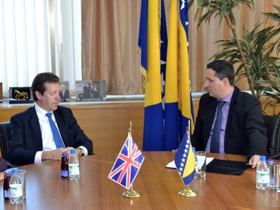 Predsjedavajući Predstavničkog doma dr. Denis Bećirović razgovarao s ambasadorom Ujedinjenog Kraljevstva Velike Britanije i Sjeverne Irske